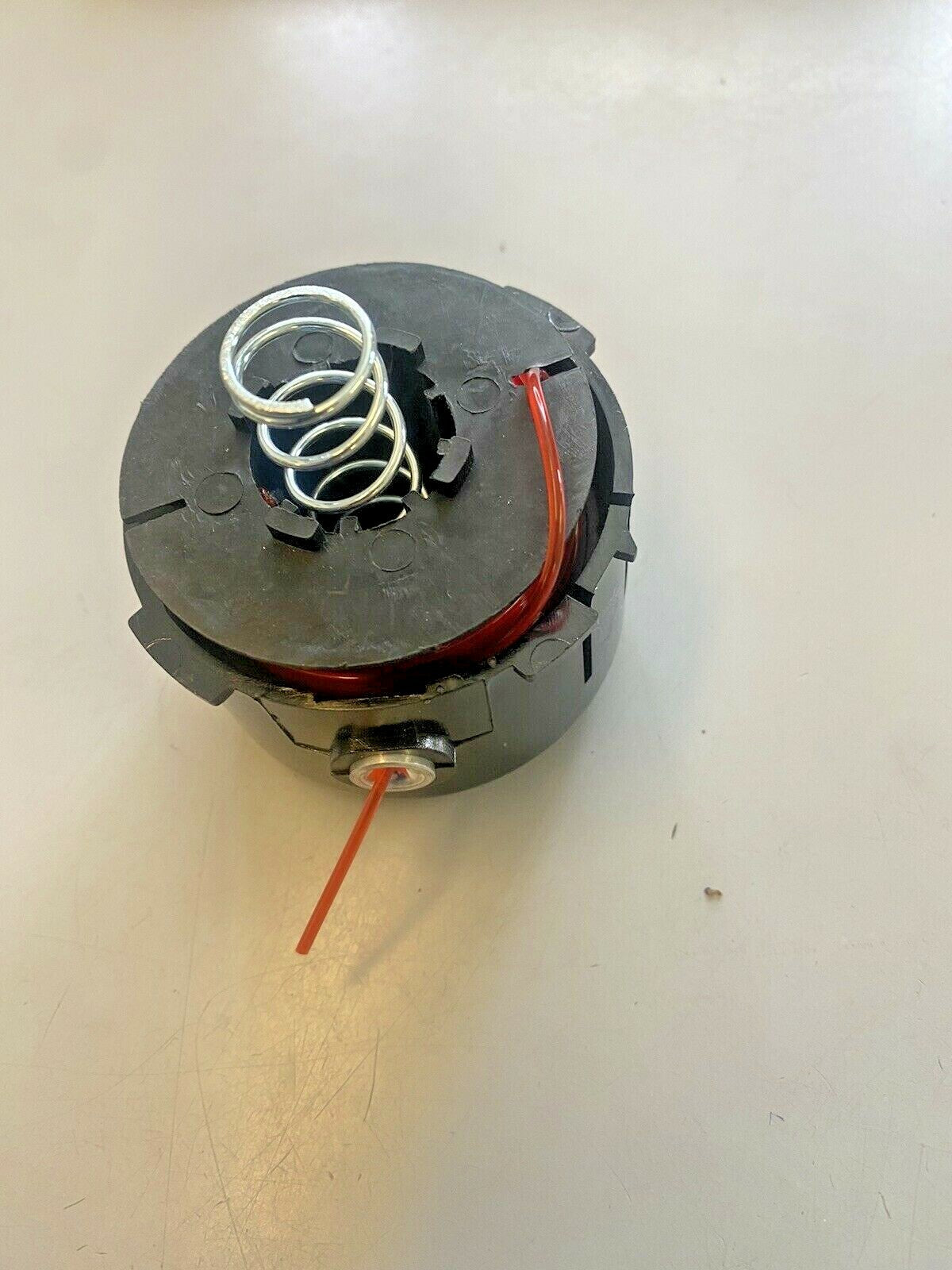 Cordless Line Trimmer Head Suits 20V Lithium-Ion Rechargeable Battery